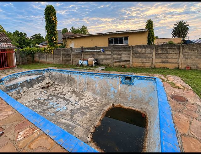 3 BEDROOM HOUSE FOR SALE IN THREE RIVERS